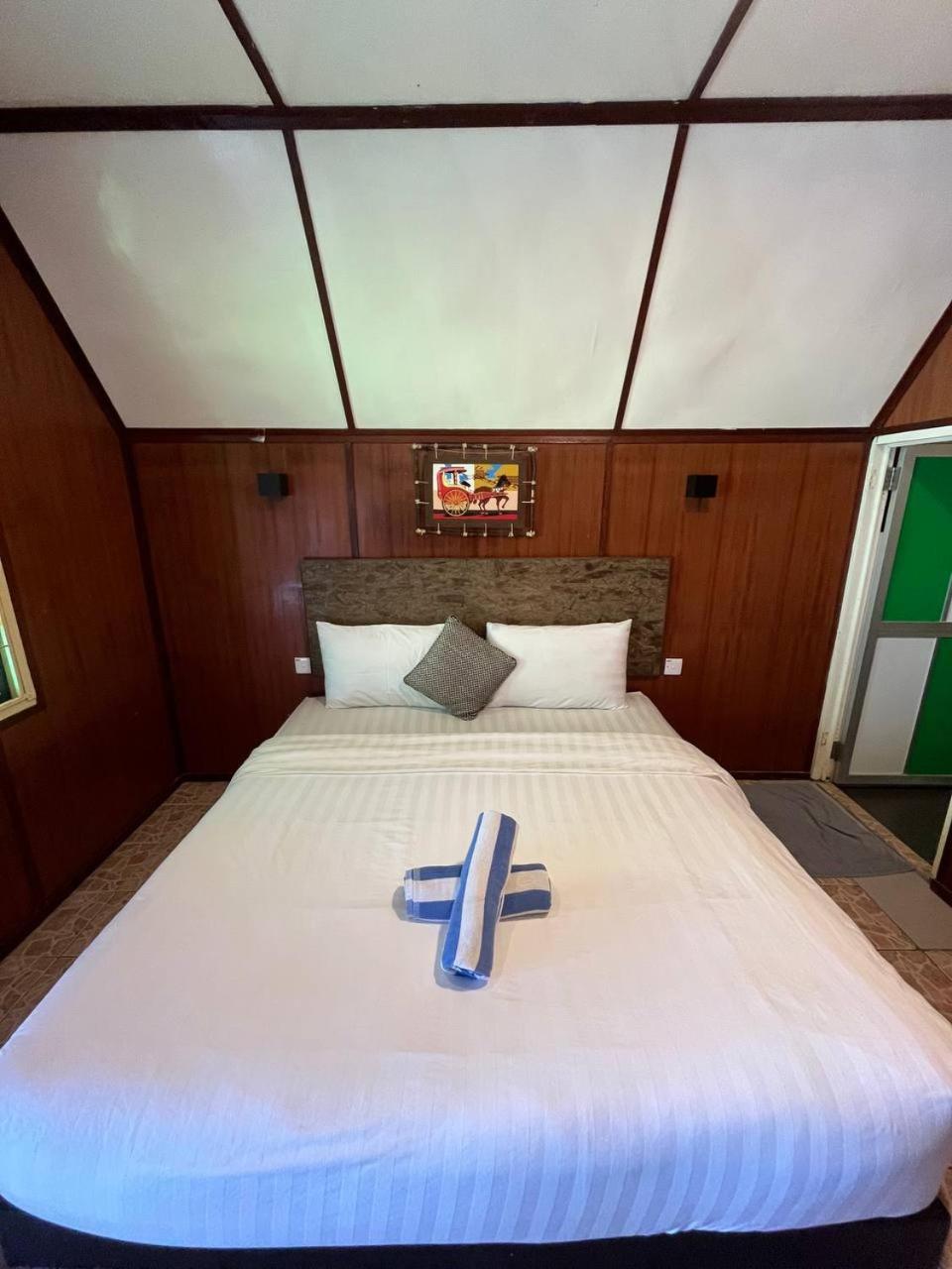 Sandy Beach Resort By Casa Loma Pantai Cenang  Extérieur photo