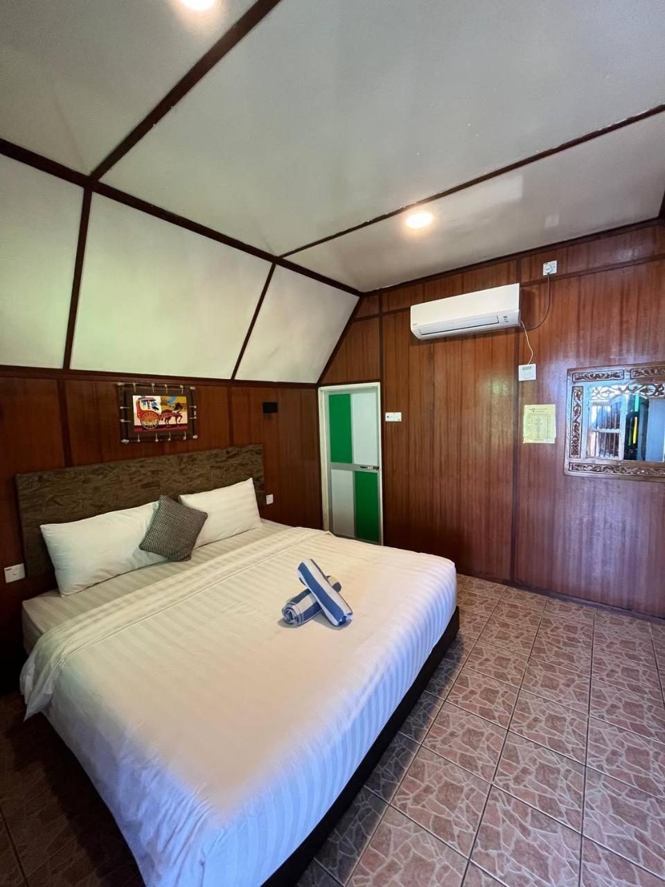Sandy Beach Resort By Casa Loma Pantai Cenang  Extérieur photo